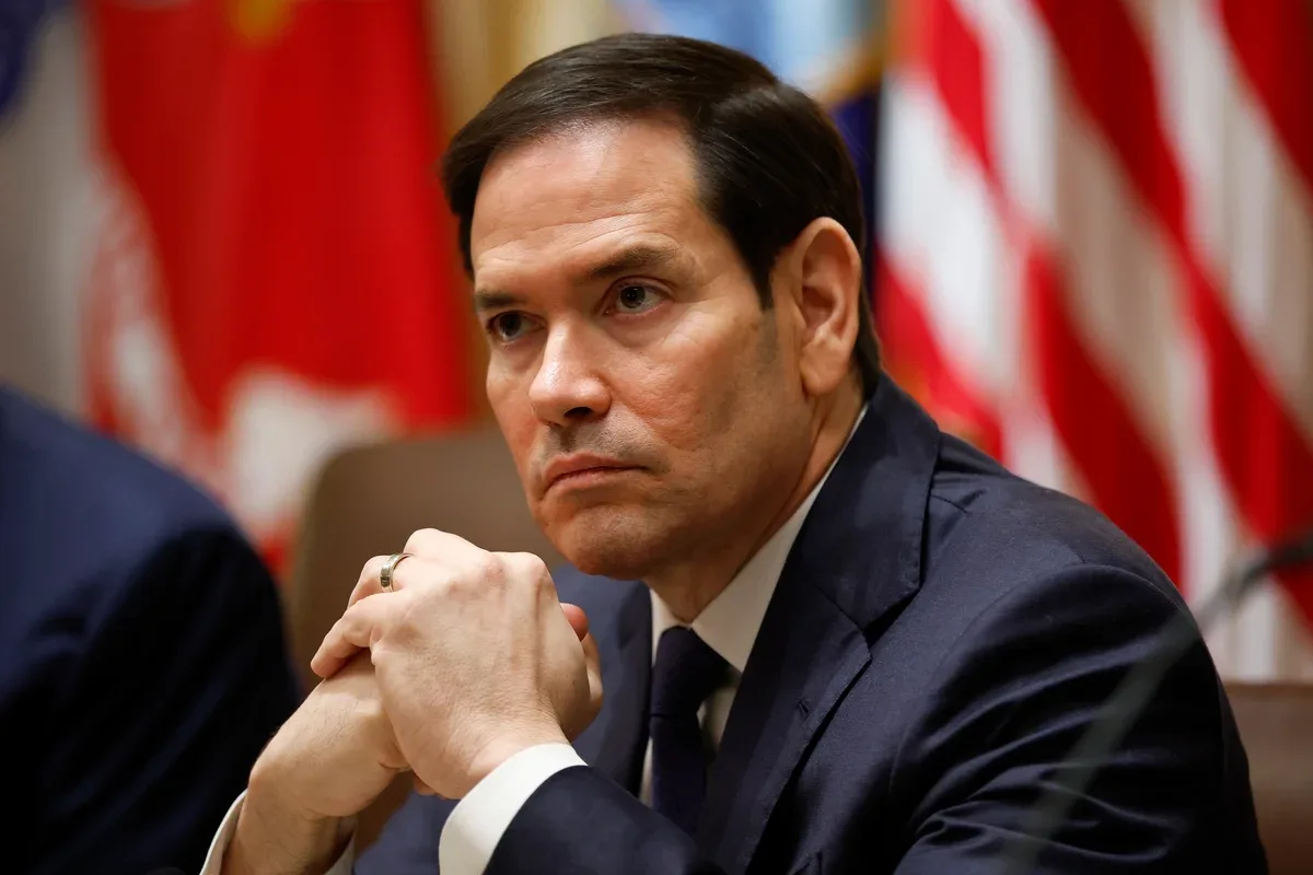 Marco Rubio visita Colômbia, Equador e Peru em busca de alianças regionais