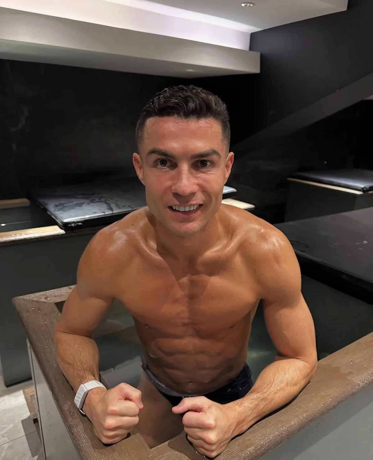 Rotina alimentar pesa mais que alimentos especiais na dieta de Cristiano Ronaldo