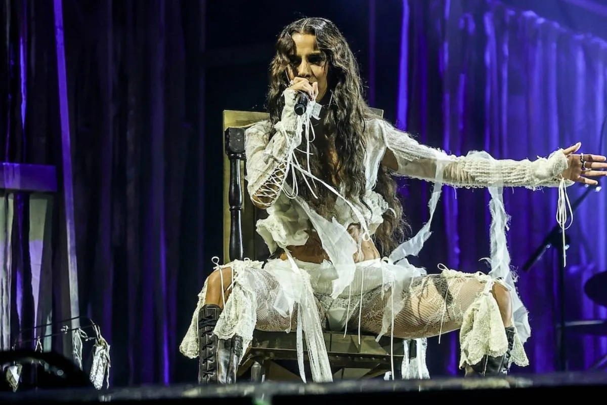 Marina Sena destaca Taiobeiras e encerra show com “Carnaval” e “Desmitificar”
