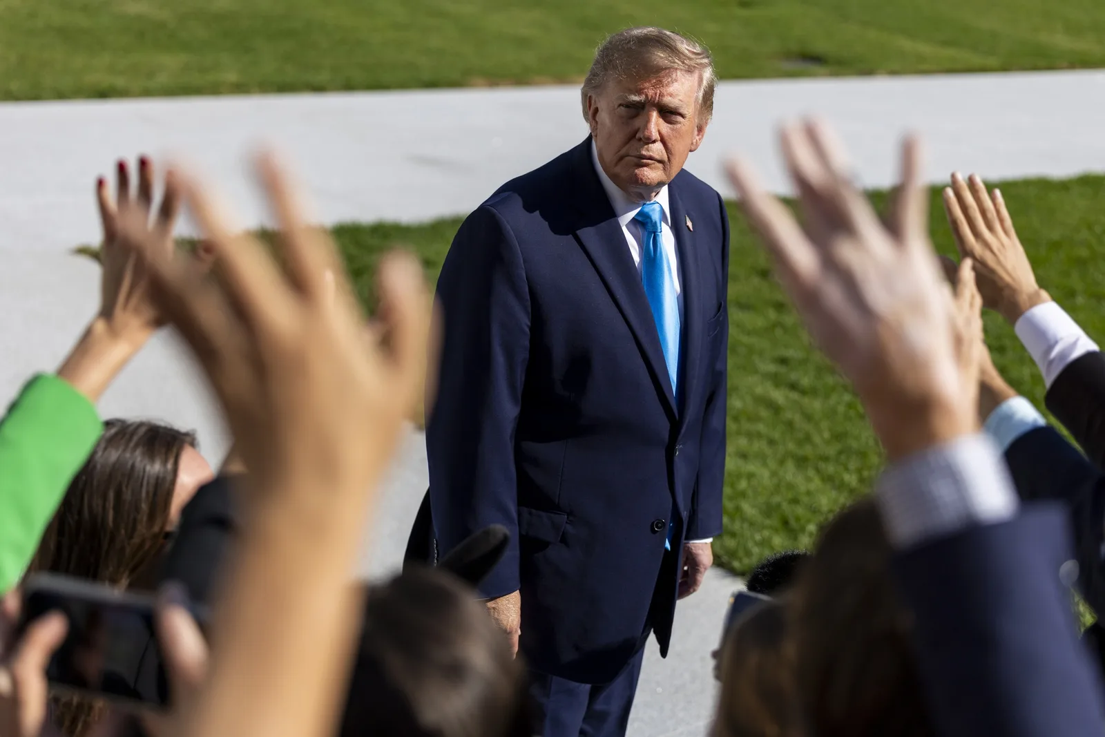 Trump chama resultado de Flávio Bolsonaro de grande vitória sobre Lula