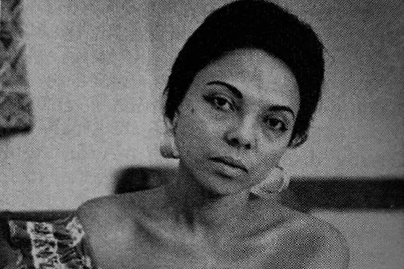 Livro de Andrée Blouin expõe conflitos pessoais e projeto de união africana