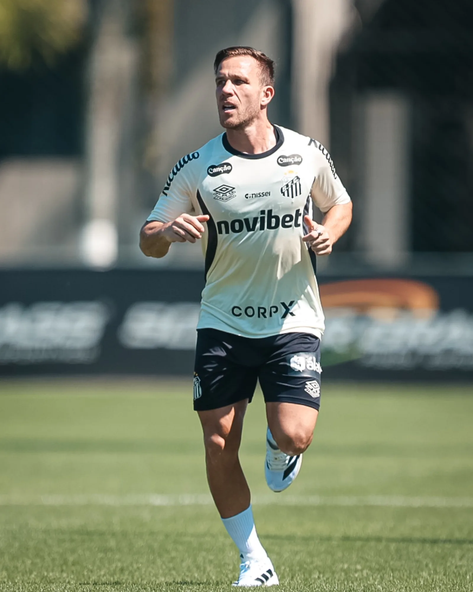 Santos define camisas de novos inscritos na Sul-Americana