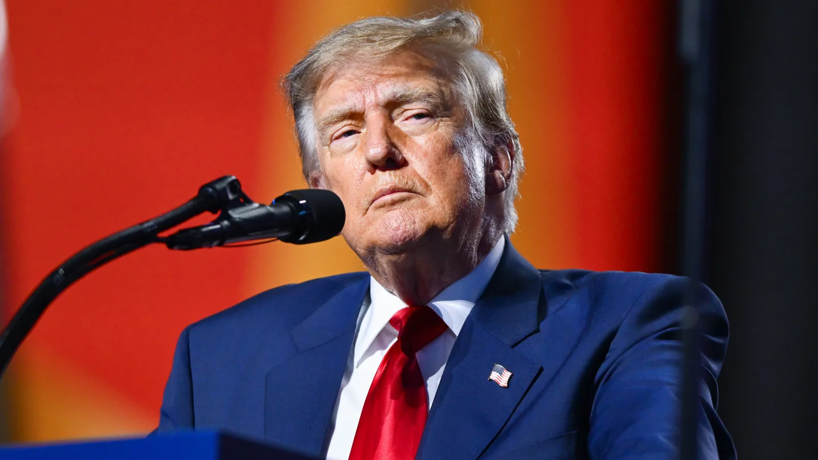 Senado mantém autoridade de Trump sobre operações militares contra o Irã