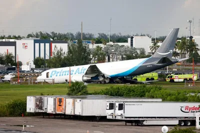 Acidente com cargueiro interrompe operações no aeroporto de Miami
