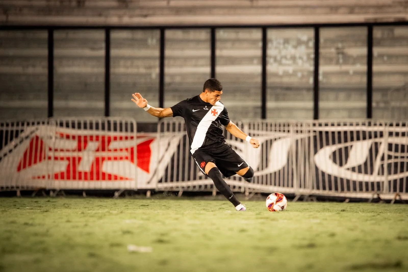 Alison vê Vasco preparado para virar decisão do Brasileiro sub-20