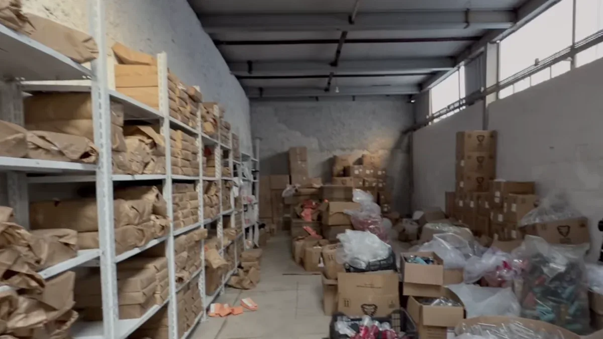 Polícia Civil apreende falsificados da WePink e prende 13 em Itaquaquecetuba