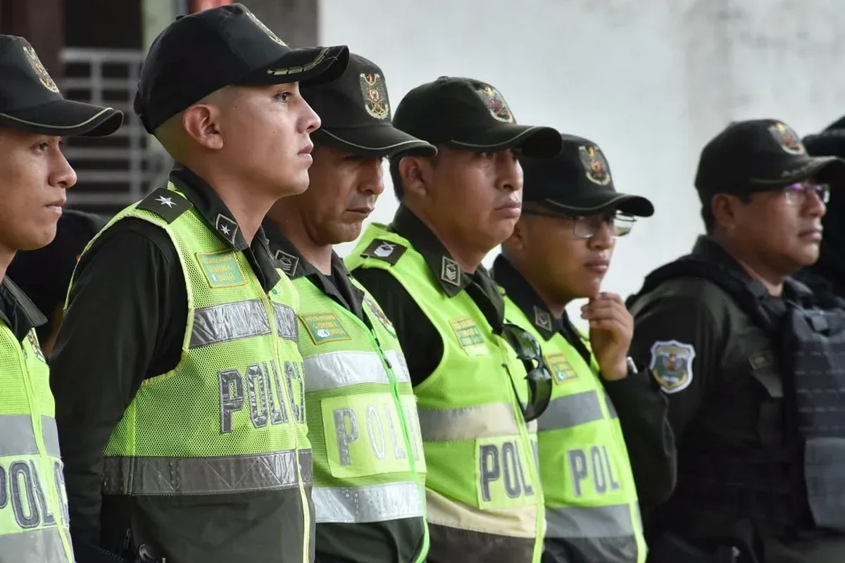 Explosões em instalação militar na Bolívia deixam seis mortos