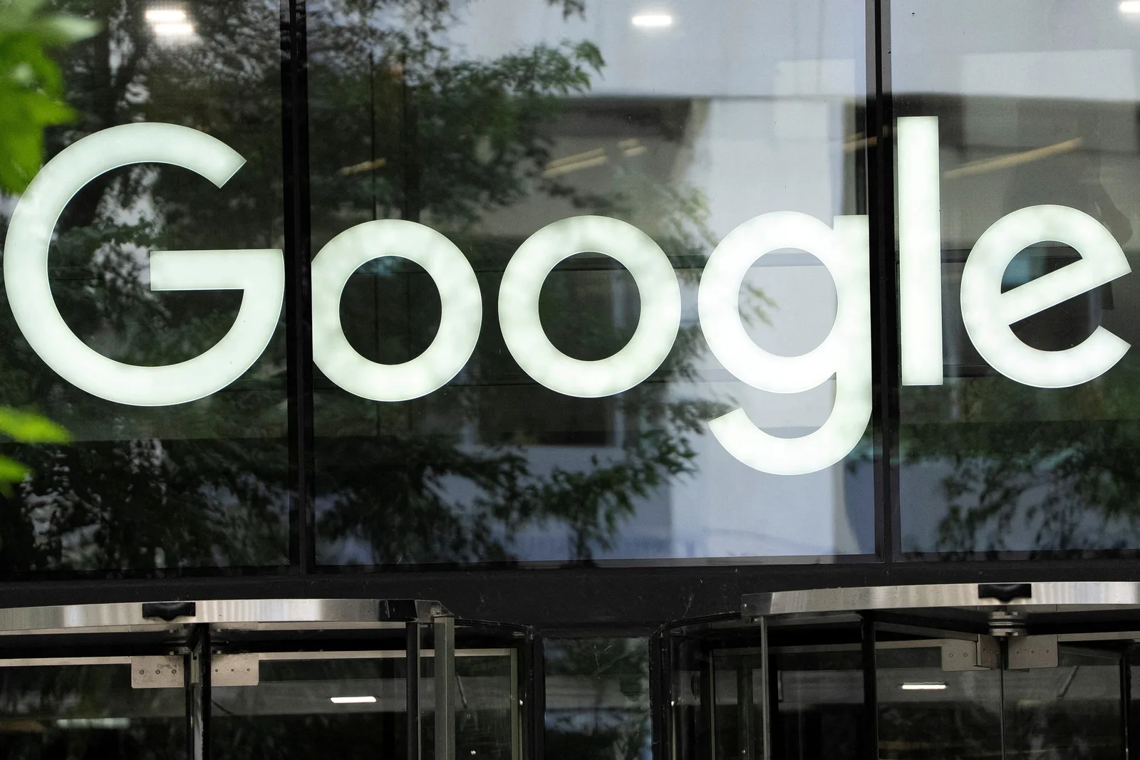 Google apresenta agente de IA para tarefas em empresas