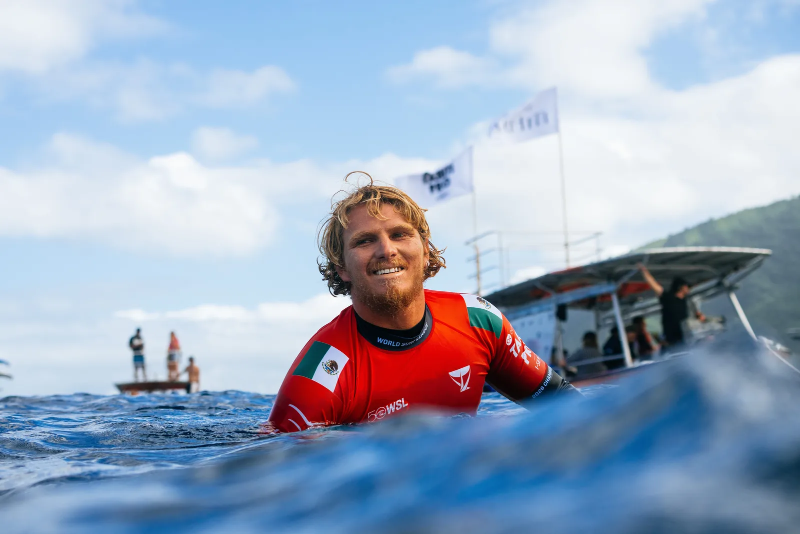 WSL suspende Alan Cleland Jr. por tempo indeterminado após alegações no Taiti
