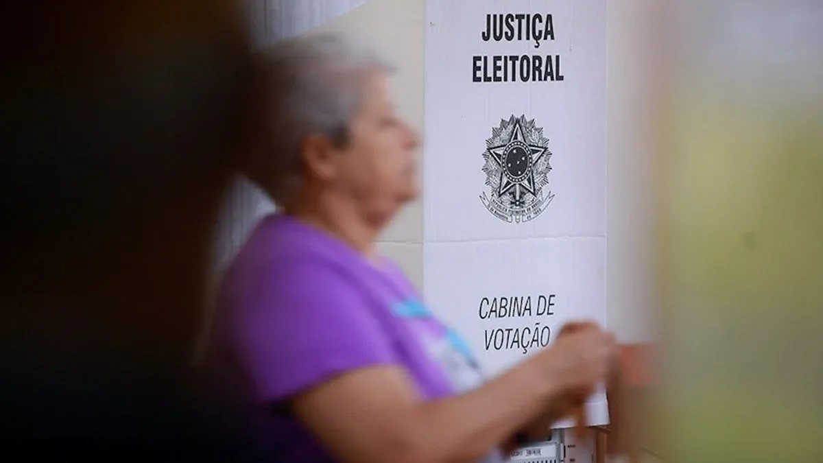 Voto facultativo alcança analfabetos, maiores de 70 e jovens de 16 e 17 anos