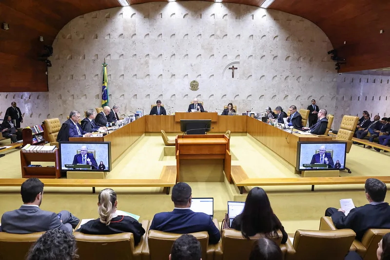 Imprensa estrangeira destaca crise no STF durante julgamento sobre Moraes