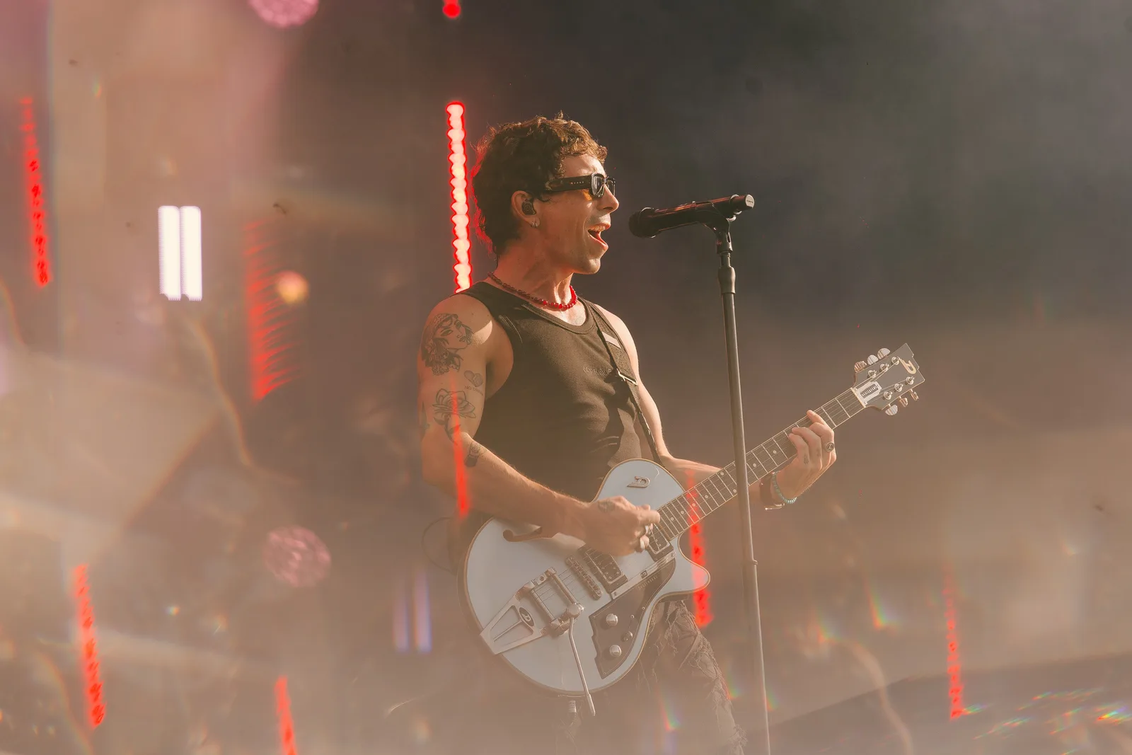 Di Ferrero revisita sucessos do NX Zero e apresenta fase solo no Rock in Rio