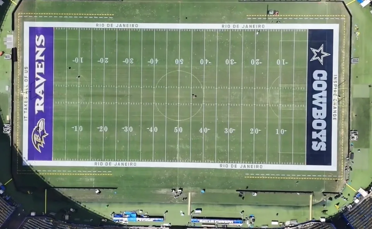 NFL reforça gramado do Maracanã antes da estreia no Rio de Janeiro
