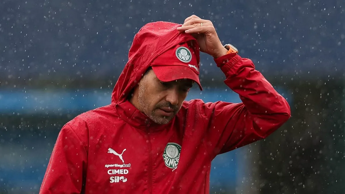 Palmeiras prepara mudanças para clássico com São Paulo em meio a desgaste