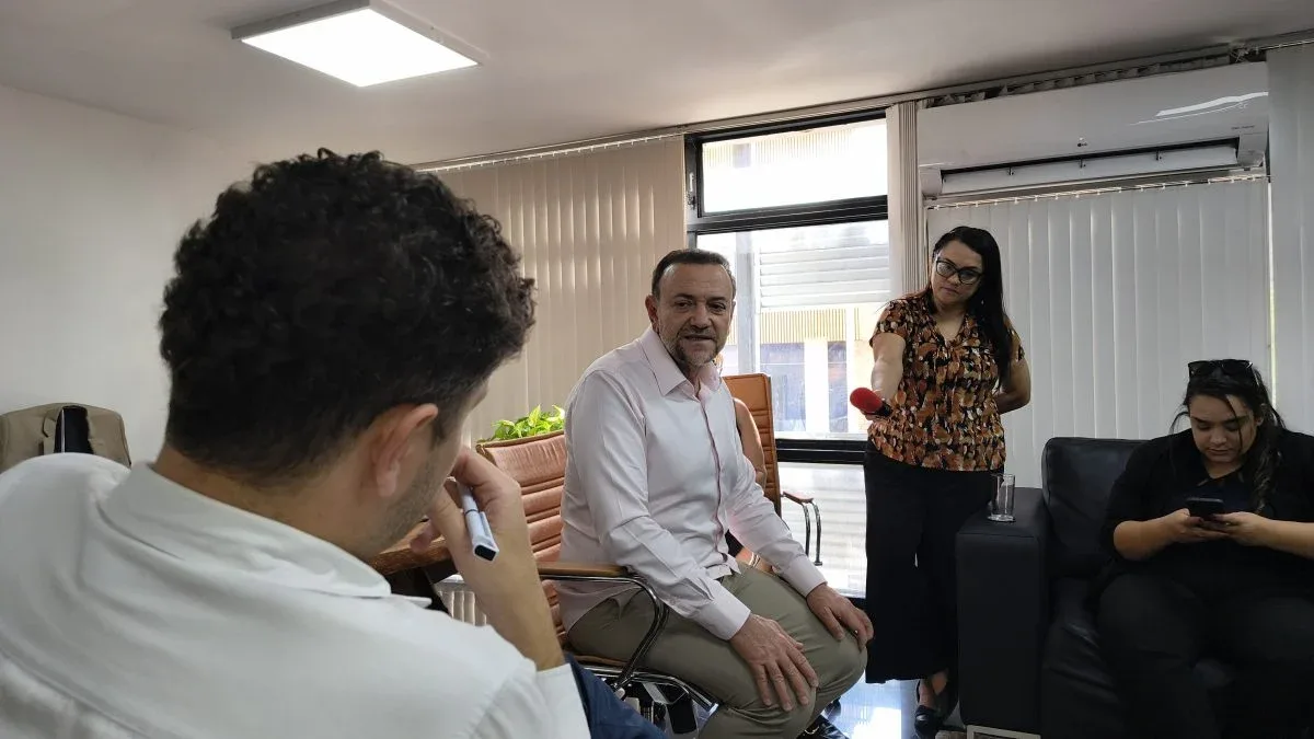 Edinho Silva reconhece falhas no planejamento da campanha de Lula