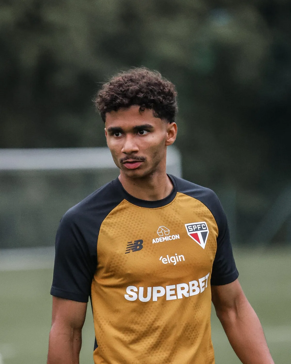 Pedro Lima pode estrear pelo São Paulo contra o Internacional