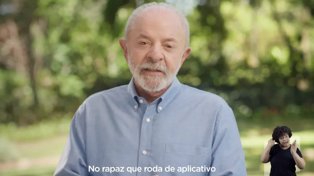 Canal de apoiadores de Lula tinha 3,2 milhões antes de suspensão, diz Secom