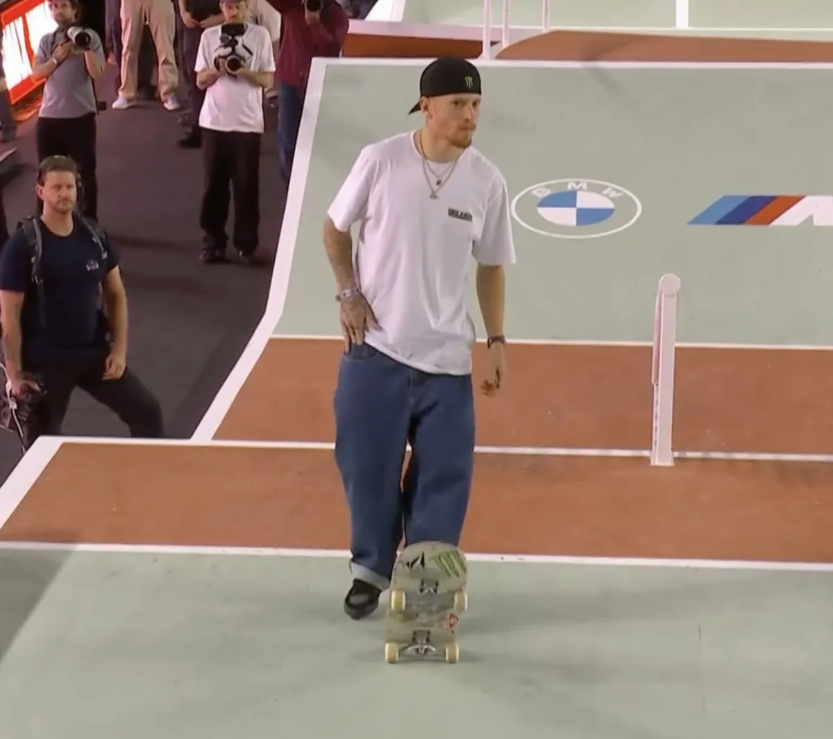 Nyjah Huston vence em Paris, e Giovanni Vianna fecha etapa da SLS no pódio