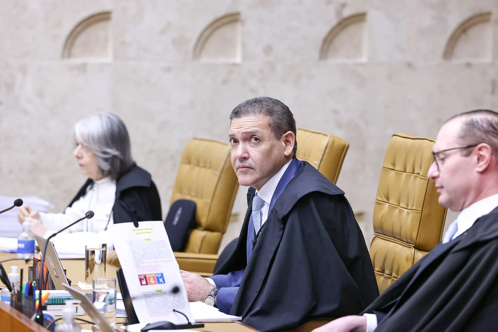 STF afasta Nunes Marques e Toffoli de análise sobre investigação de Moraes