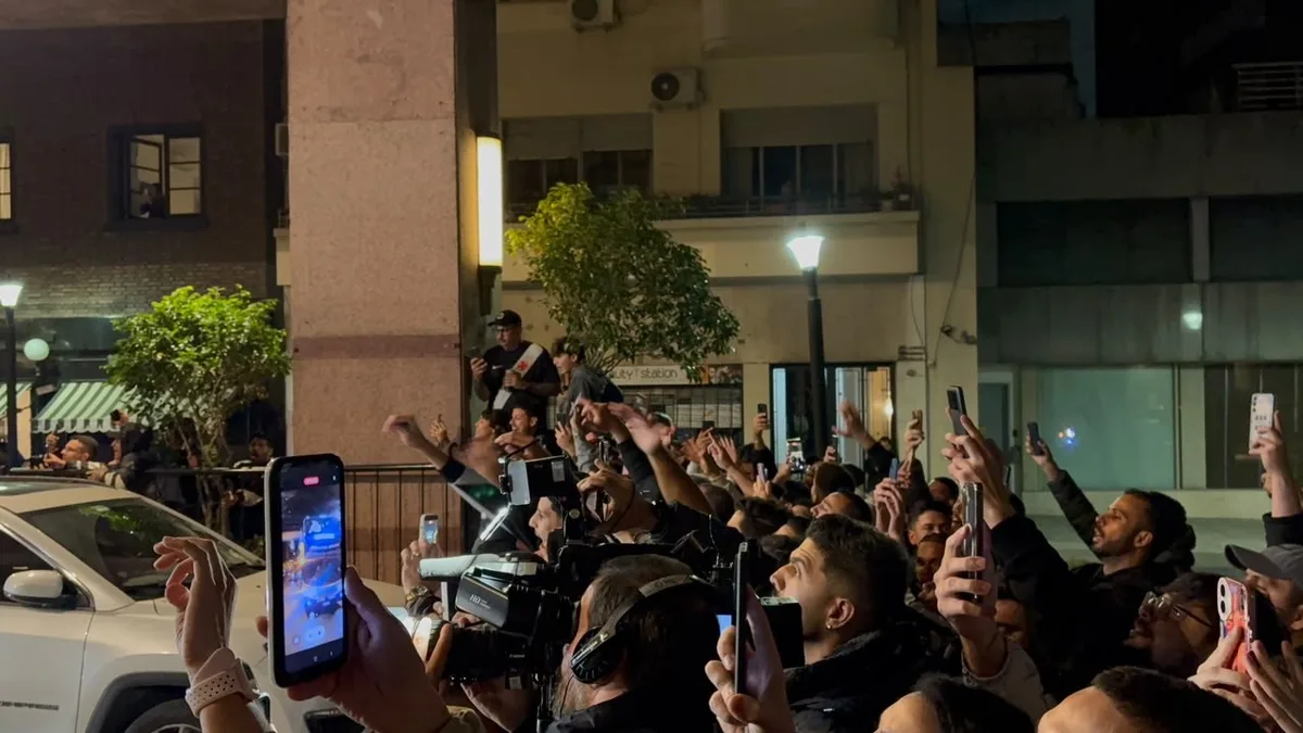 Vasco terá cinco desfalques contra o Boca após chegada com festa em Buenos Aires