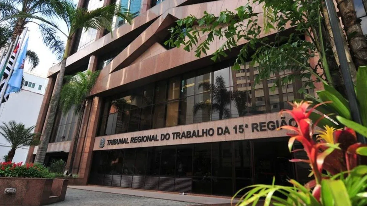 Justiça condena empresa a indenizar trabalhador pressionado por voto em 2022