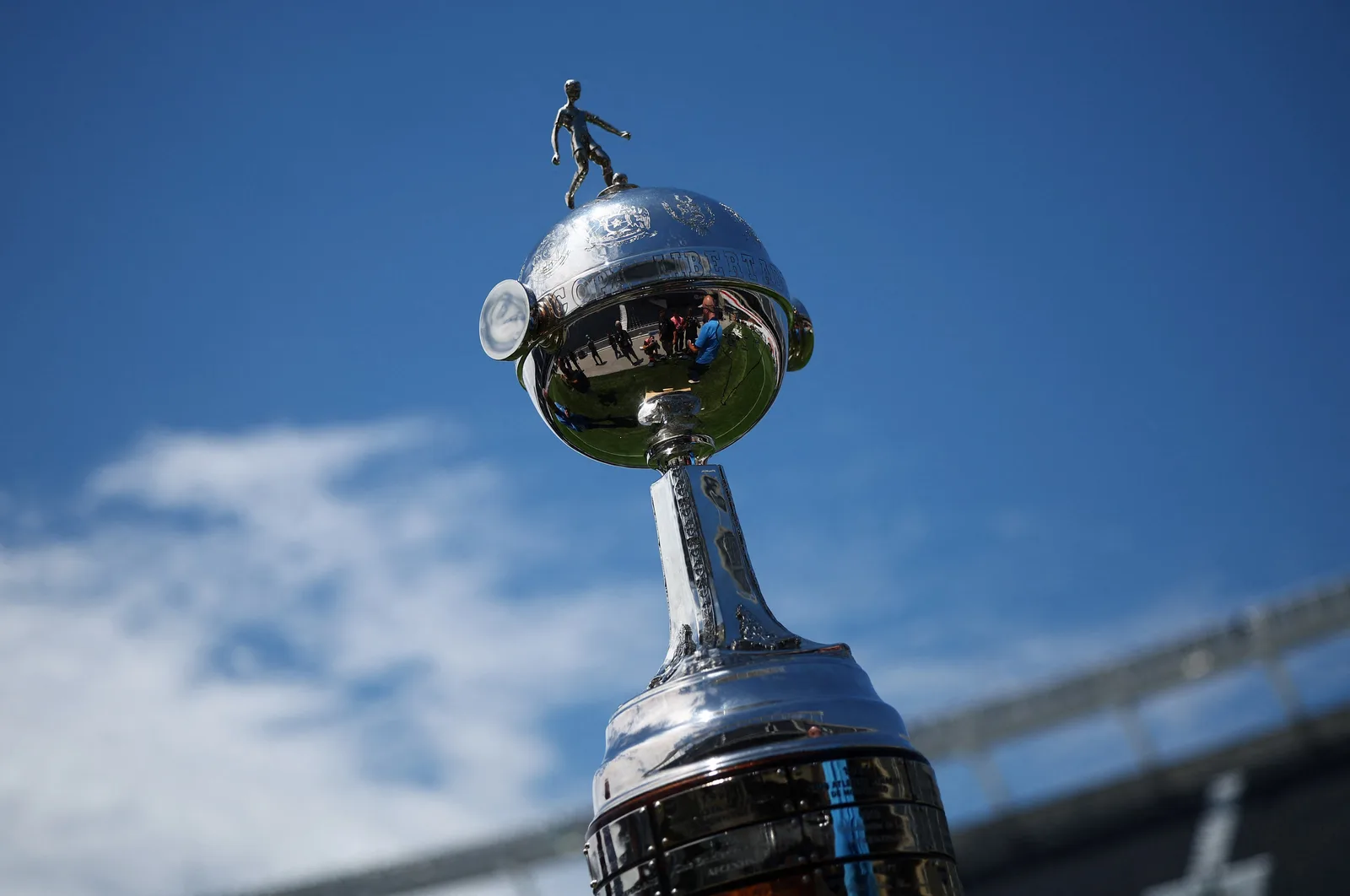 Estudiantes busca desempatar histórico contra brasileiros na Libertadores