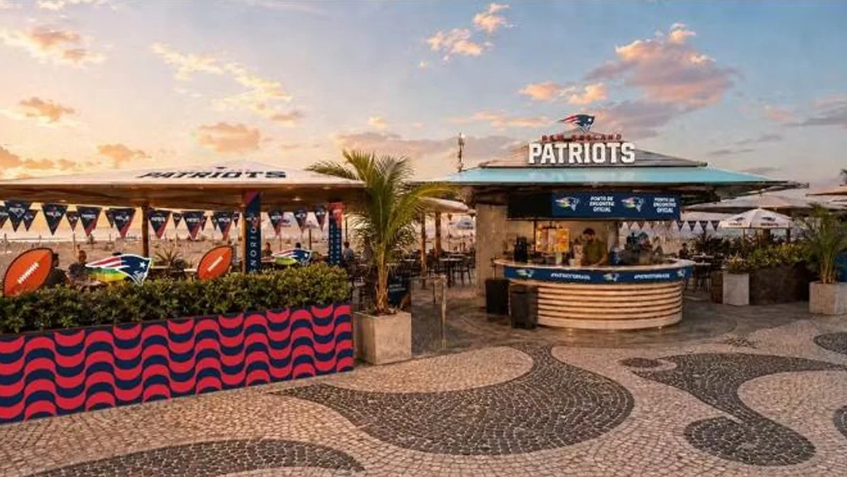 Quiosque do Patriots terá festas e desafios na areia de Copacabana