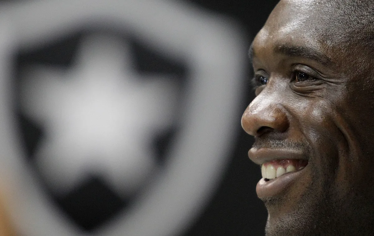 Seedorf somou 227.70 pontos pelo Botafogo nas edições de 2012 e 2013