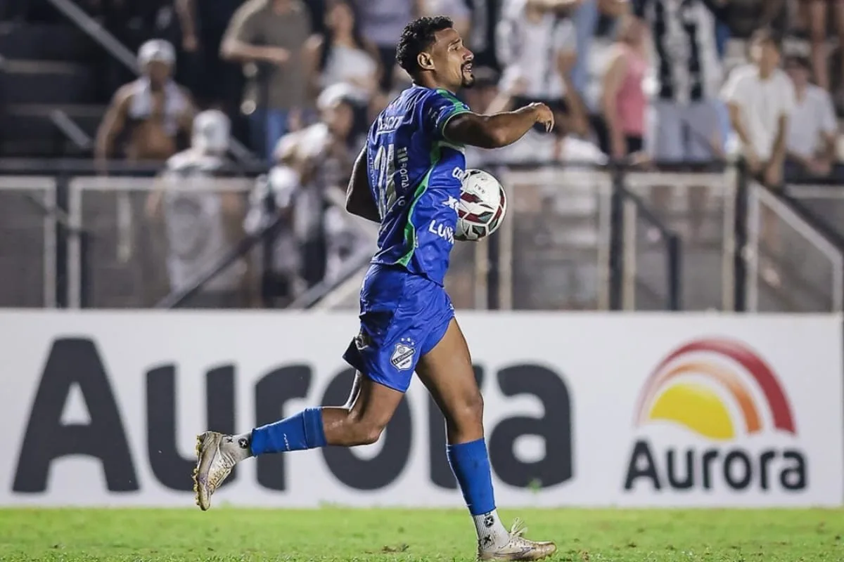 Inter de Limeira vence Paysandu e se aproxima do acesso à Série B