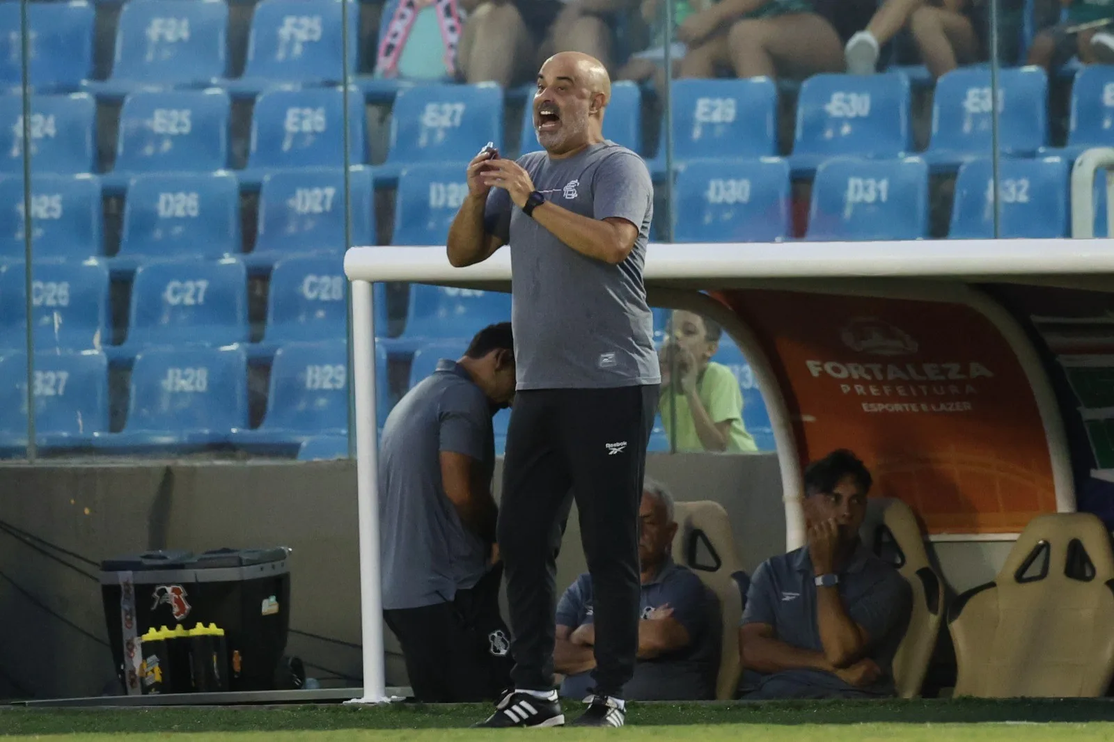 Cristian destaca reação e bola parada do Santa Cruz no empate com o Floresta