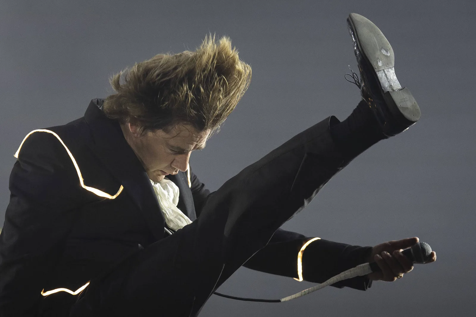 The Hives mistura rock e humor em estreia no Rock in Rio