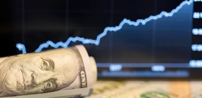 Dólar recua para R$ 5,103 e Ibovespa avança 1,42%