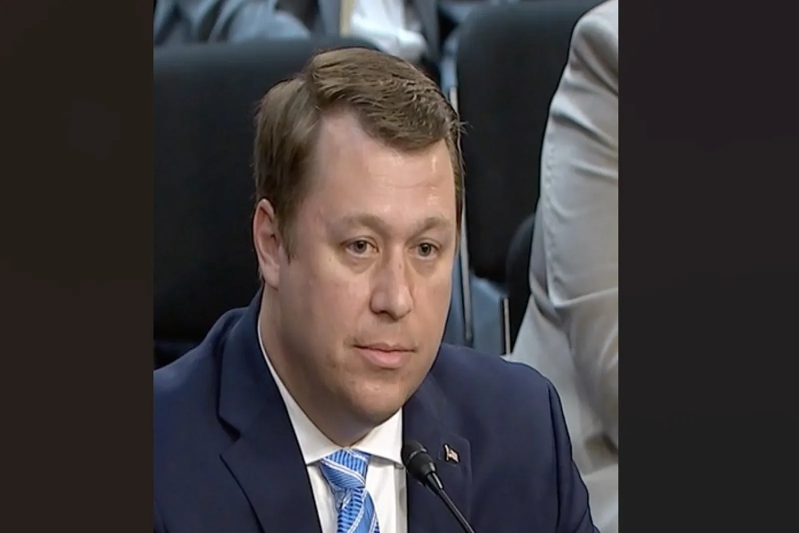 Senado confirma Matthew Byrne para tribunal federal indicado por Trump