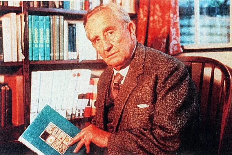 Tolkien transforma o automóvel em força de controle em livro inédito