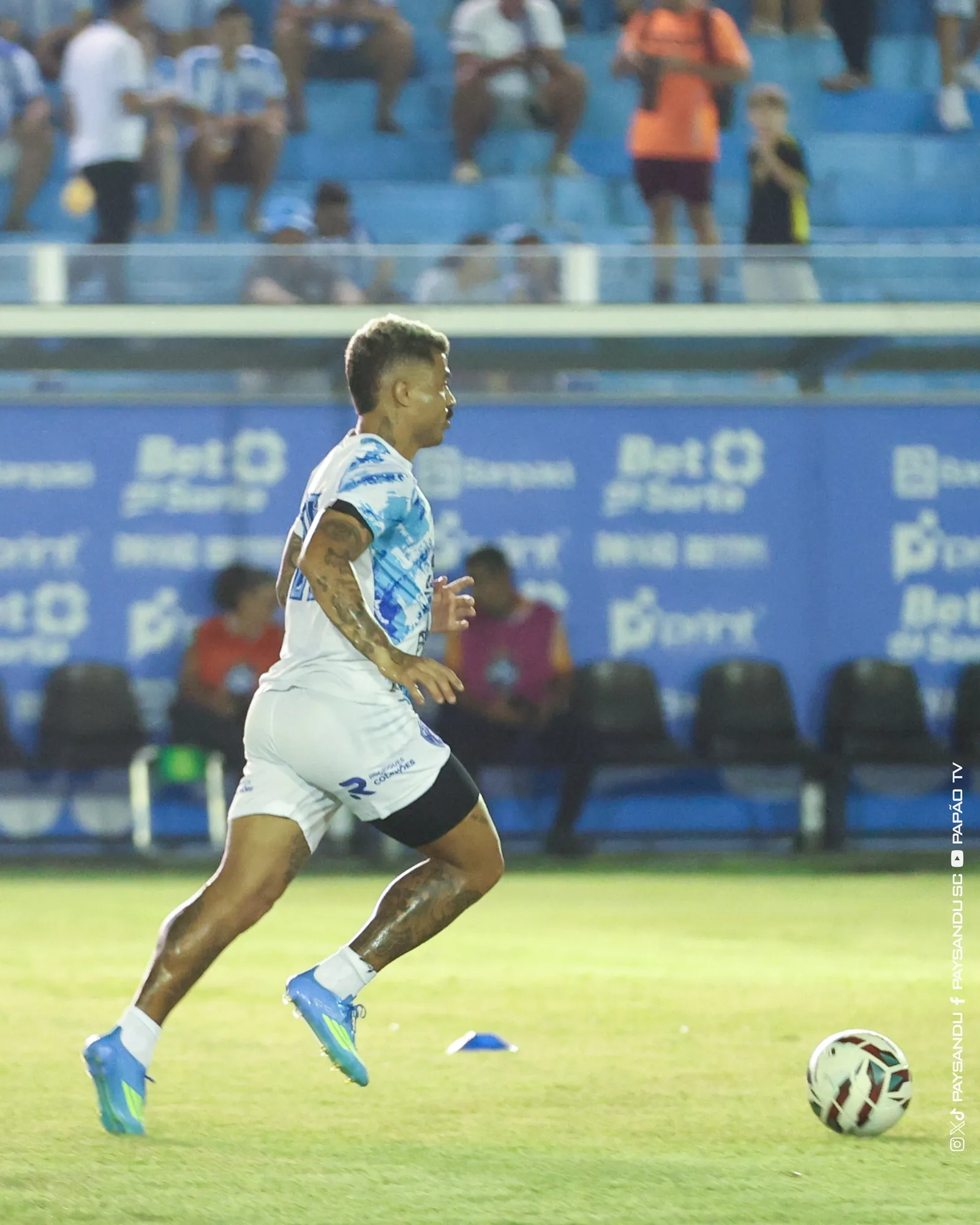 Marcinho celebra vitória do Paysandu e mira acesso na última rodada