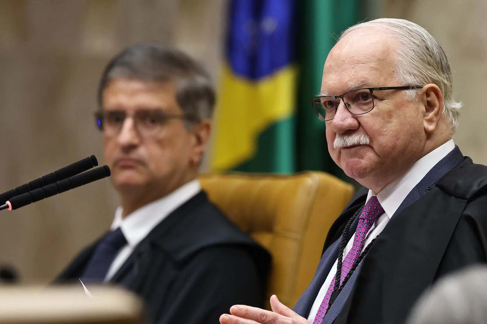 Defesa aponta falta de revisão e pede prisão domiciliar para Henrique Vorcaro