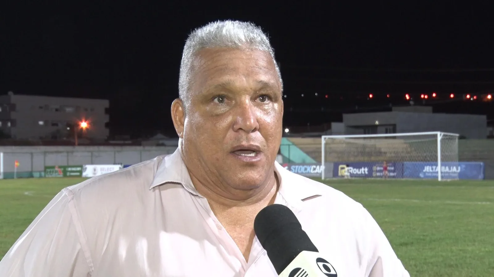 Picos vira sobre o Comercial-PI e segue com 100% na Série B do Piauiense