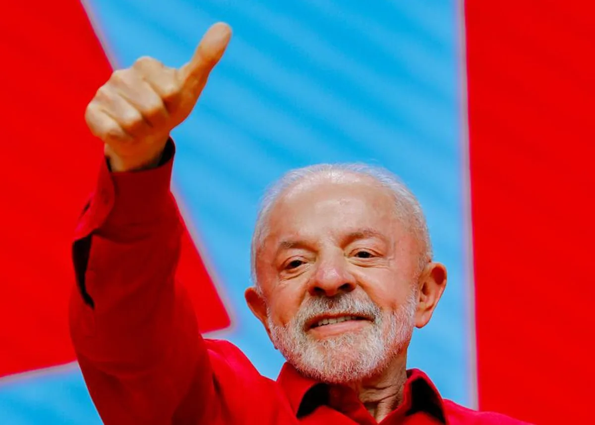 Lula critica atuação de Flávio e Eduardo Bolsonaro nos Estados Unidos