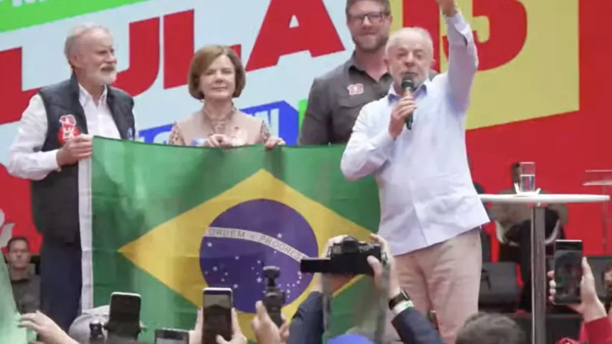 Lula associa dívida pública a juros e promete usar petróleo para financiar áreas sociais