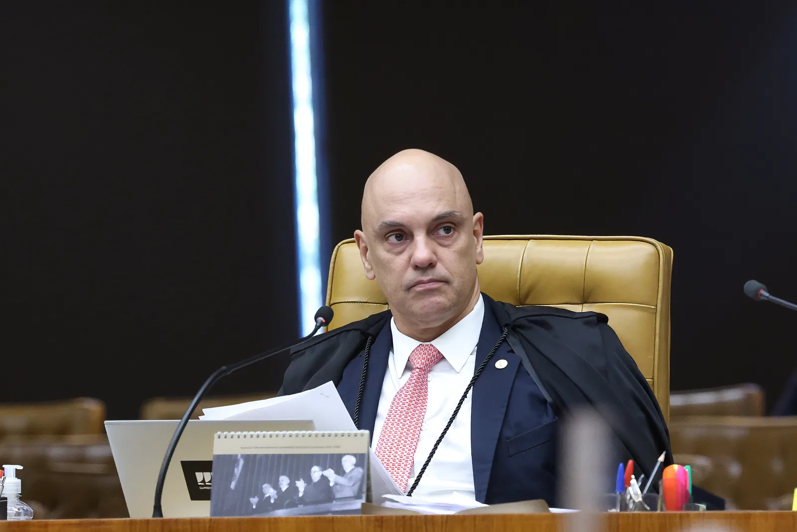 Portaria preserva relatoria de Moraes em ações penais e inquéritos do 8 de Janeiro