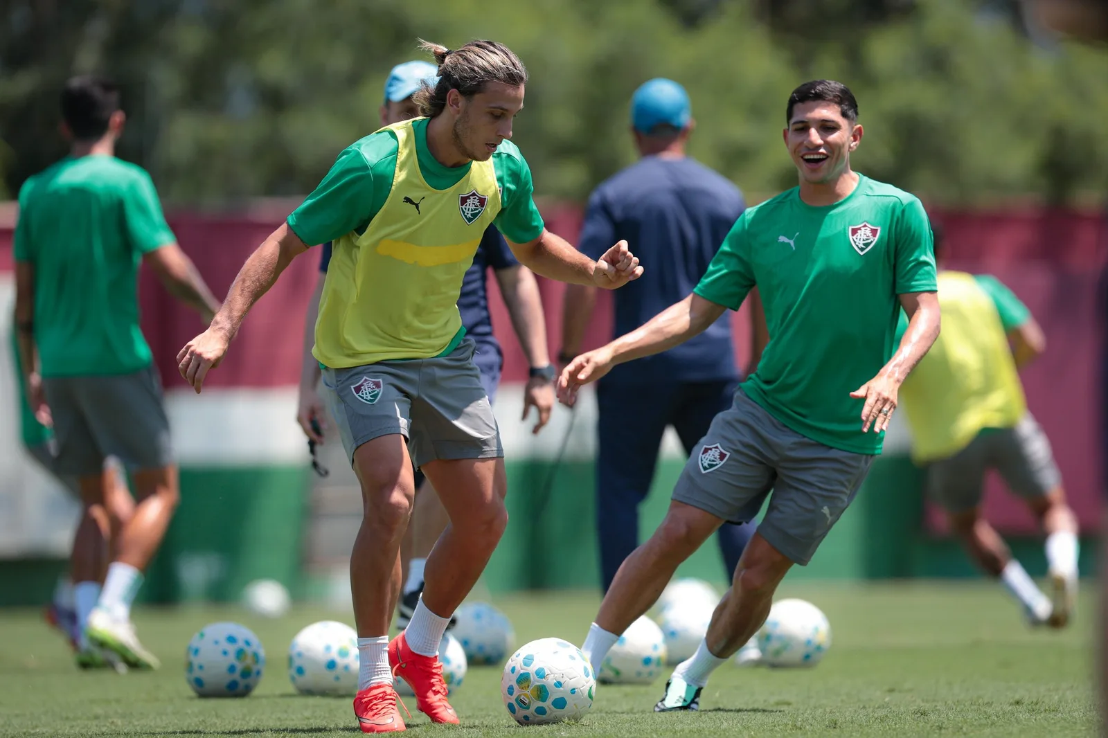 Fluminense prepara time misto para clássico com o Flamengo