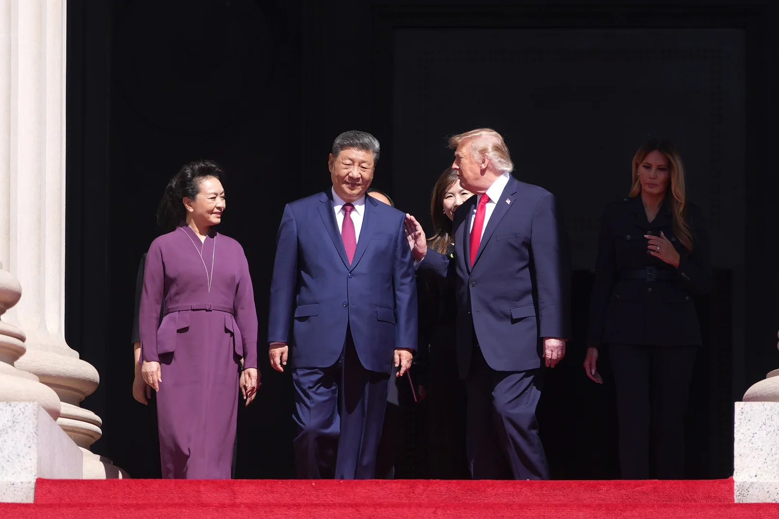 Embaixador diz que Trump perguntou a Xi sobre compra de armas dos EUA