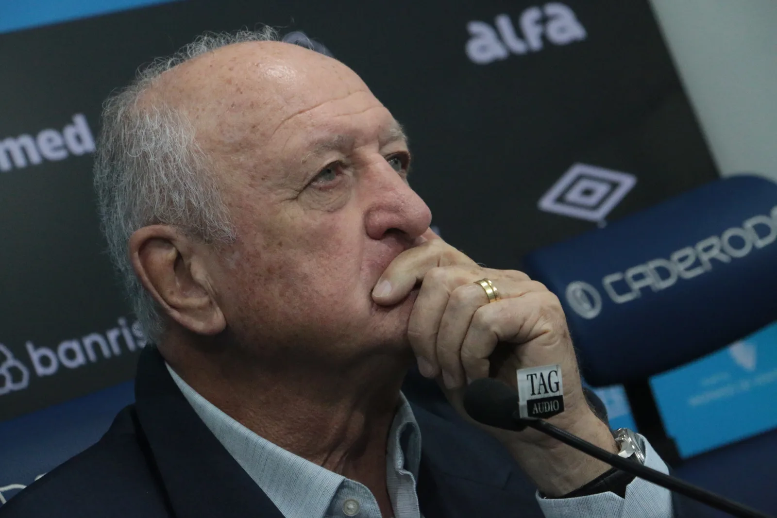 Felipão lidera comissão interina do Grêmio com profissionais da base