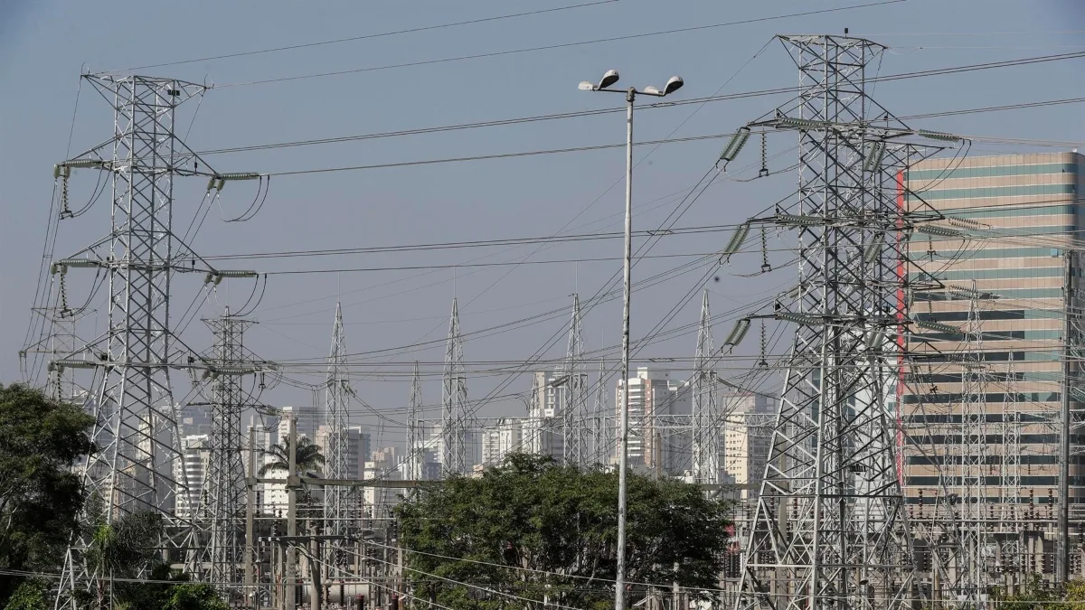 Energia elétrica e alimentos elevam IPCA a 0,82% em setembro