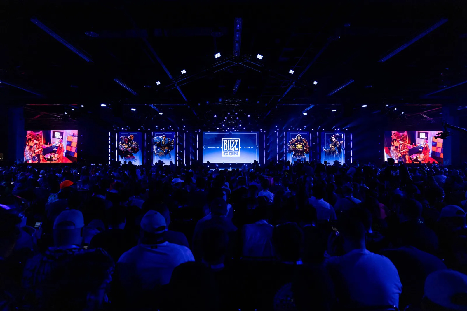 BlizzCon reúne milhões e projeta novos jogos da Blizzard até 2030