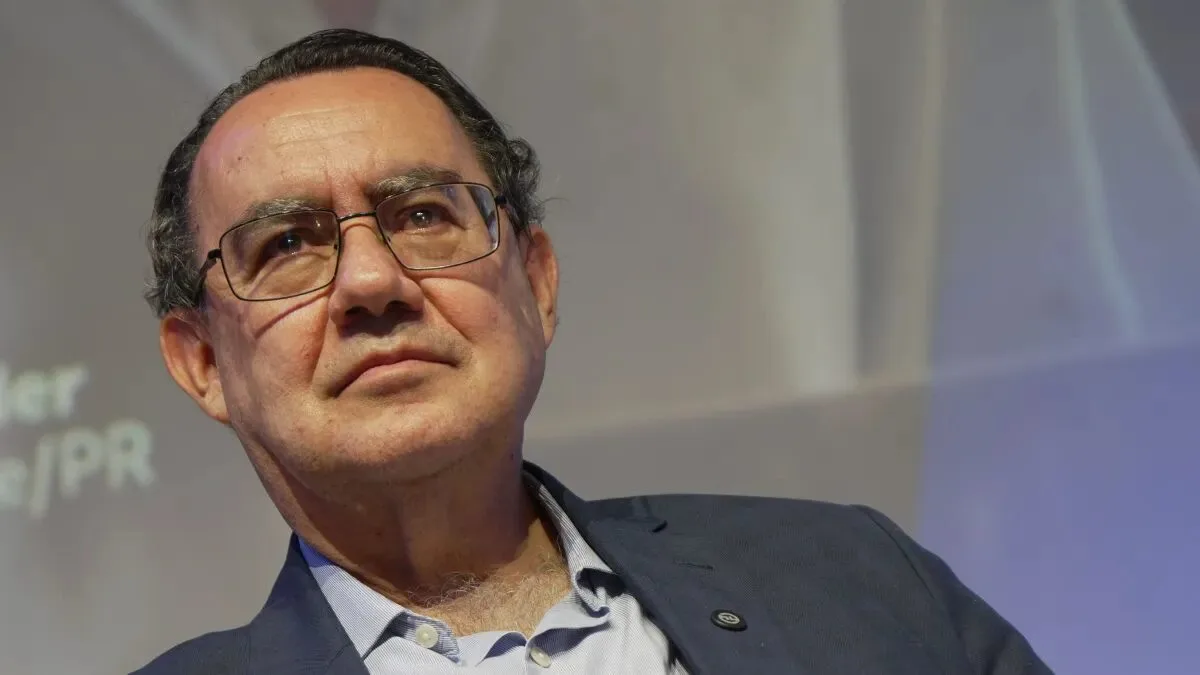 Augusto Cury propõe pacto entre Poderes e rejeita cargos por apoio político