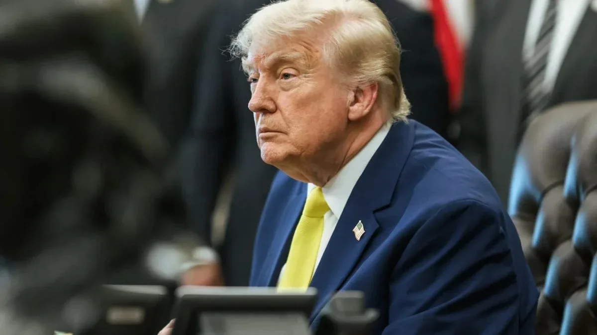 De Niro aparece em montagem de IA compartilhada por Trump no Truth Social