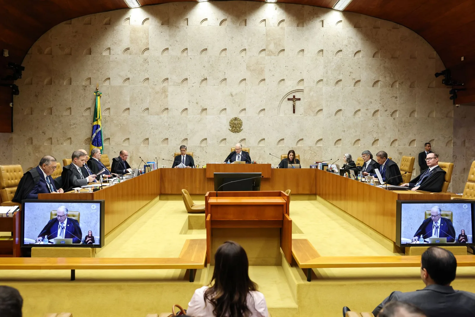 Disputas no STF travam investigações sobre o Banco Master antes da eleição