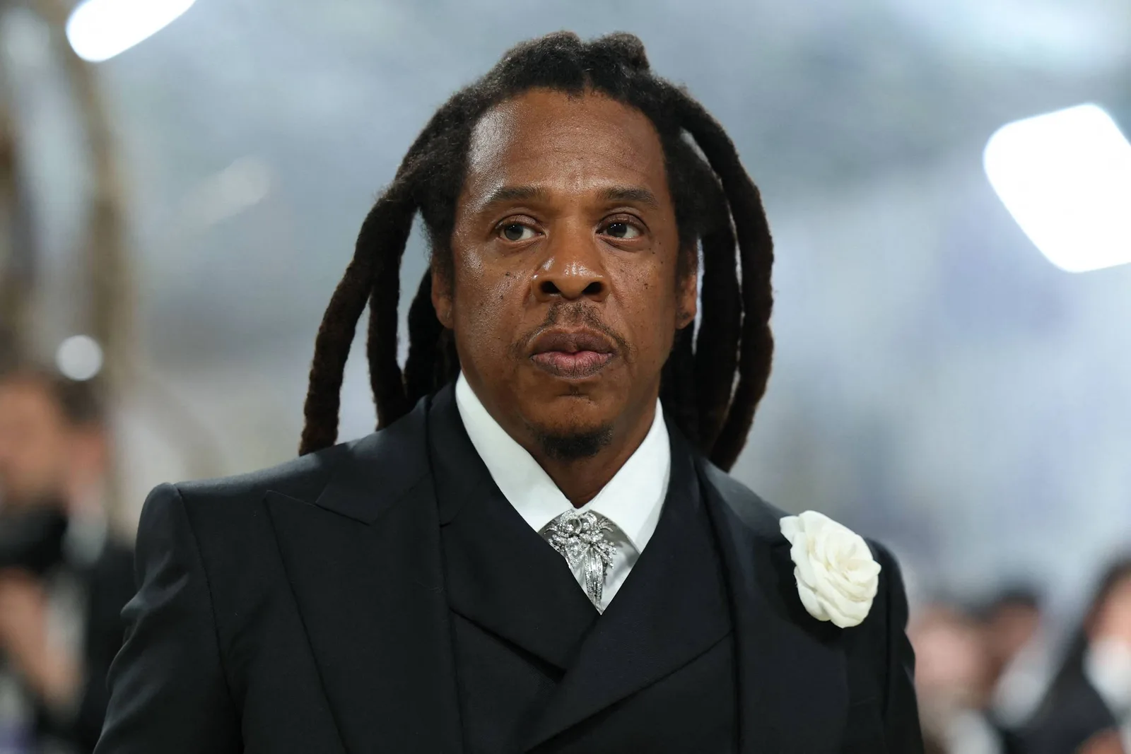 Mulher anônima recua de acusações contra Jay-Z e Sean Combs