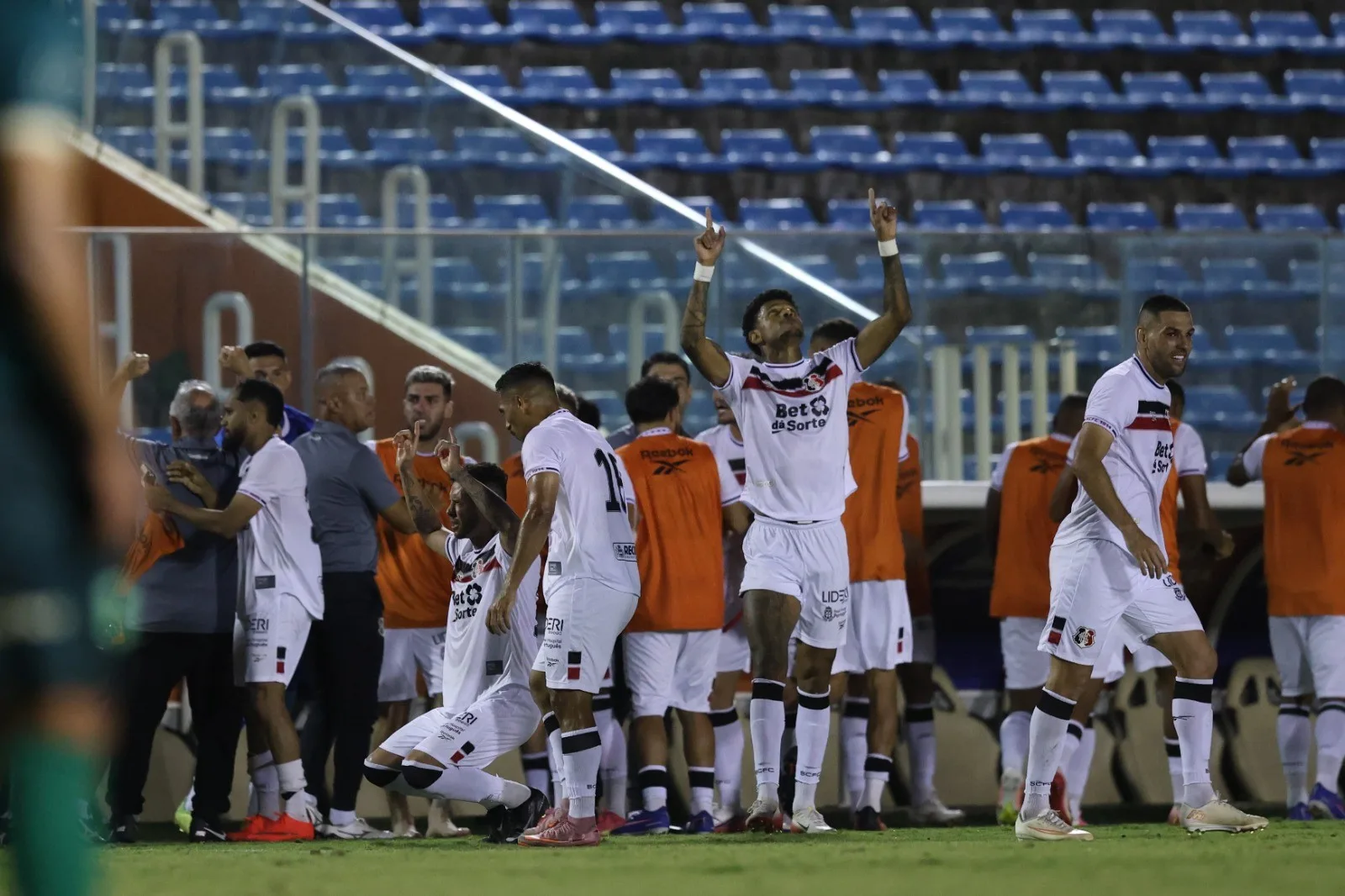 Santa Cruz pode confirmar acesso à Série B já na próxima rodada